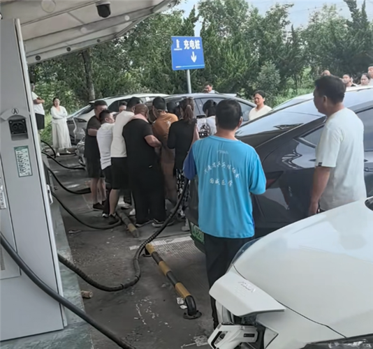 标耀北京牌照新能源车转让及价格：老司机带你避开这些坑！